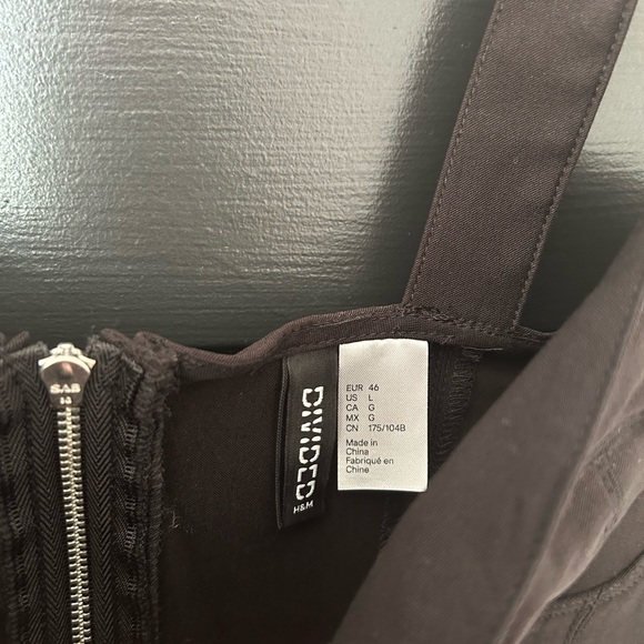 H&M Black Crop Corset Top Worn Once - Picture 2 of 3